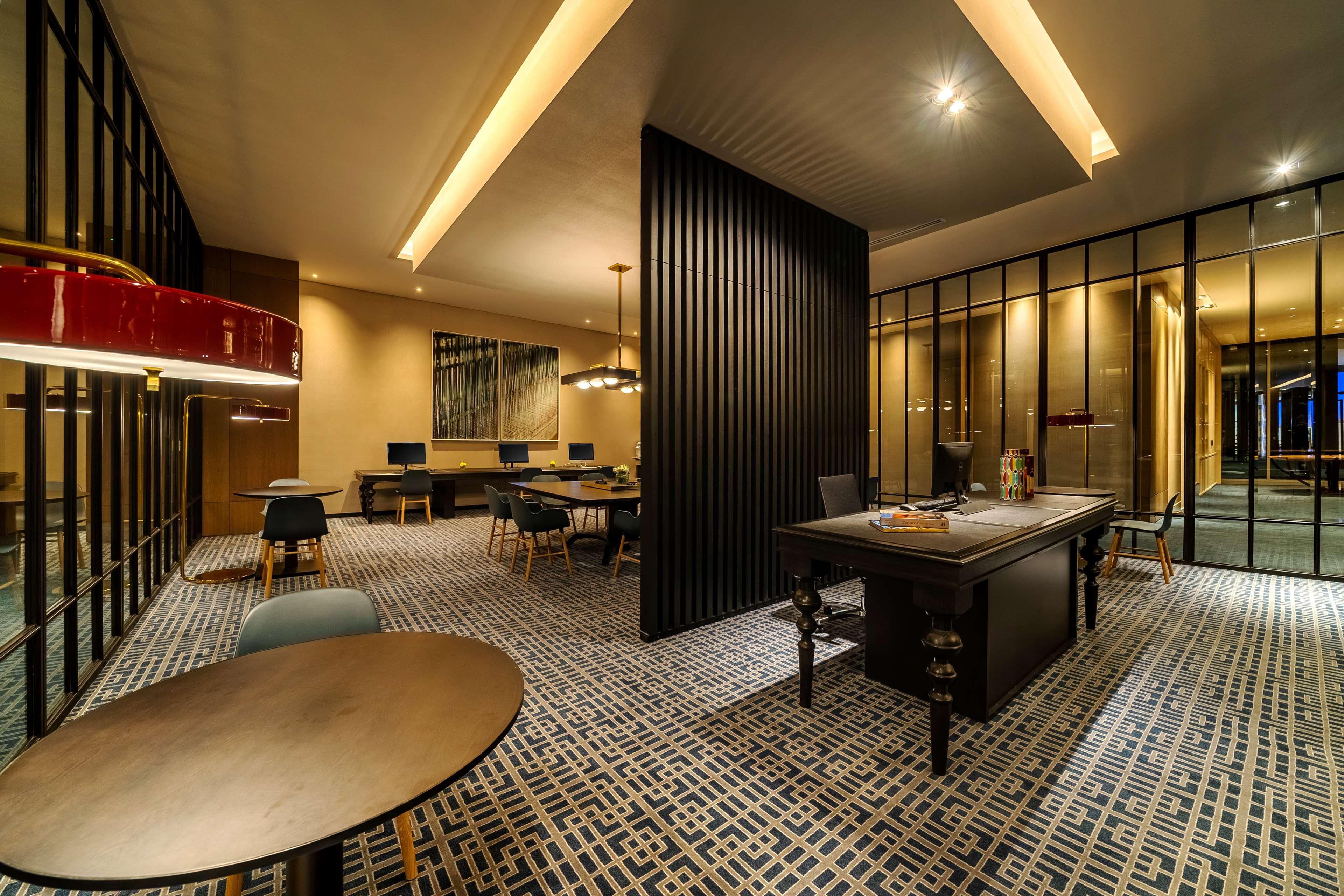 แกรนด์ ไฮแอท โบโกตา Hotel ภายนอก รูปภาพ The Club at The Landmark, Hong Kong