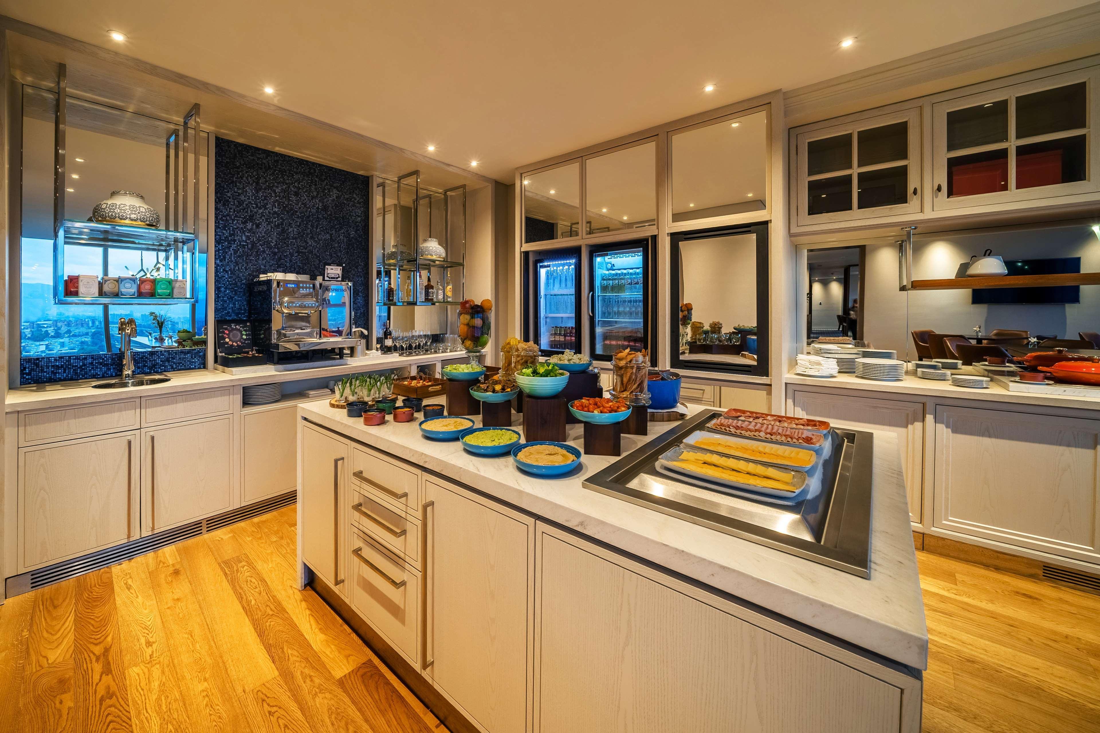 แกรนด์ ไฮแอท โบโกตา Hotel ภายนอก รูปภาพ A live kitchen at a hotel