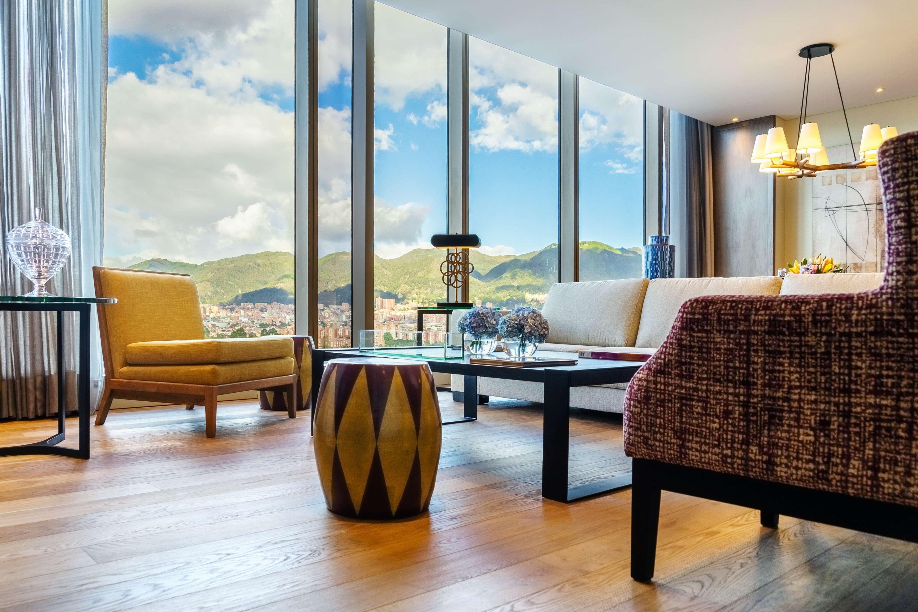 แกรนด์ ไฮแอท โบโกตา Hotel ภายนอก รูปภาพ A living room at the hotel
