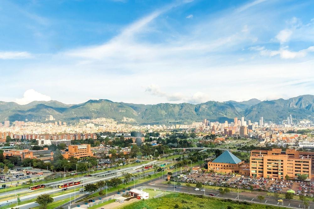 แกรนด์ ไฮแอท โบโกตา Hotel ภายนอก รูปภาพ Bogotá